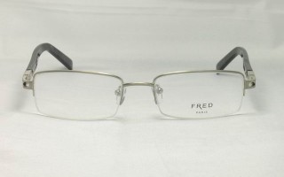 眼镜架为什么不一样高，眼镜架为什么不一样高呢