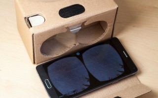 眼镜盒怎么放眼镜，眼镜盒怎么放眼镜最好